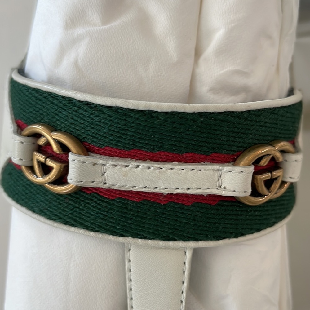 Authentic Gucci Sandals - Picture 9 of 15